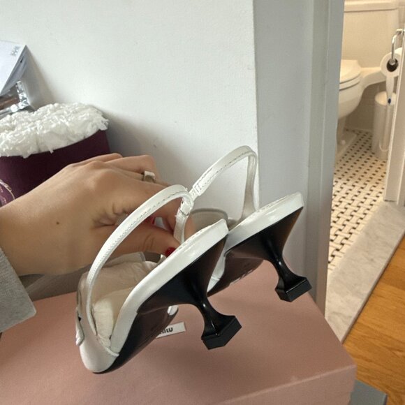 NWT Miu Miu Sling Back Mules White Leather Pointed Toe Kitten Heels Sz 36 - Picture 10 of 11